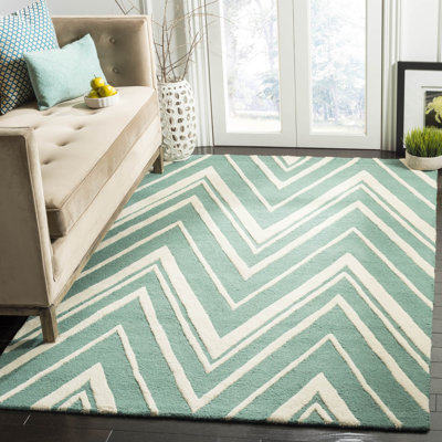 Sanyla Hand Tufted Wool Chevron Rug