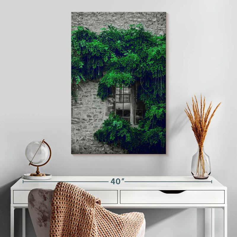 Lilie Botanical Window, 30" H x 20" W