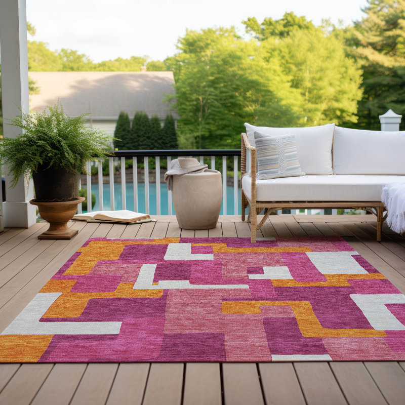 Pink Geometric Machine-Washable Rectangular Indoor/Outdoor Rug
