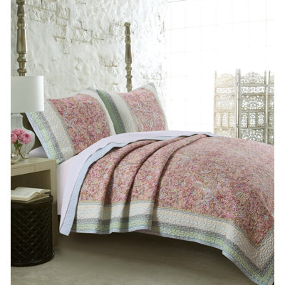 Palisades Floral Quilt Set