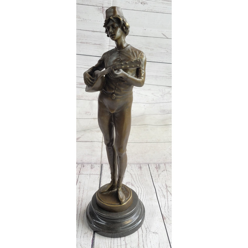 Figurines et sculptures Tella