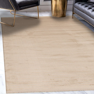 Tapis beige en viscose tissé à la main Delvontae