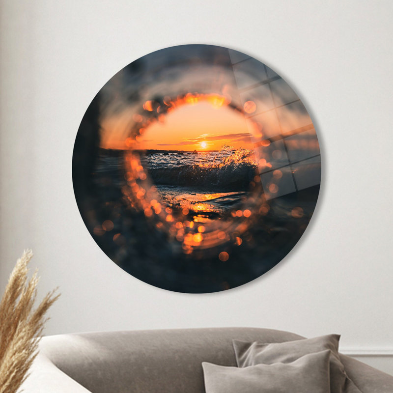 «Ocean Sunset Landscape» capturé dans un superbe art mural en verre ajoutant une touche de nature à votre décor
