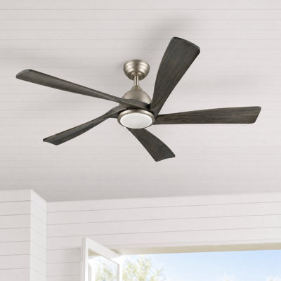 Ventilateur de plafond 52 po à 5 pales en bois massif de style transitionnel avec lumière DEL et télécommande