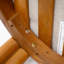 Chaise de salle à manger sans accoudoirs en bois d'acacia Cove, finition teck avec coussin, ensemble de 2