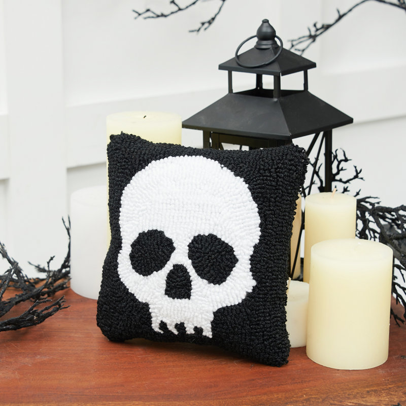 Skull Halloween Hooked Throw Pillow