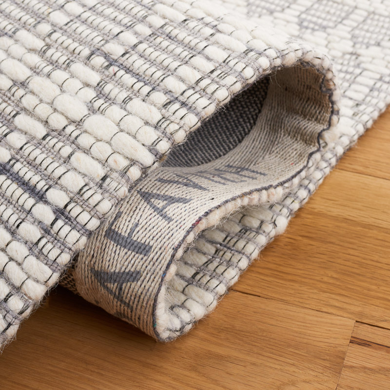 Busbee Hand Woven Performance Geometric Rug, Rectangle 3' x 5'