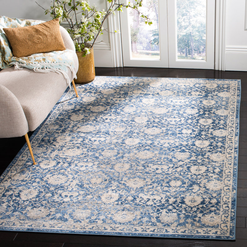 Anniston Oriental Area Rug, Rectangle 122 x 183 cm