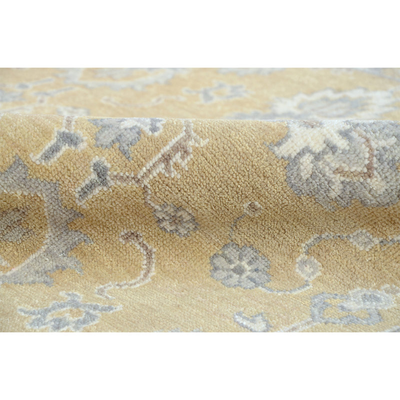 Wool Oriental Area Rug in Ivory, Rectangle 2' x 3'