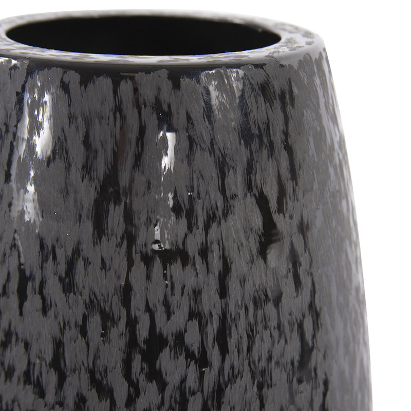 Vase de table en métal noir ergun, H 12 po x l 6 po x P 6 po