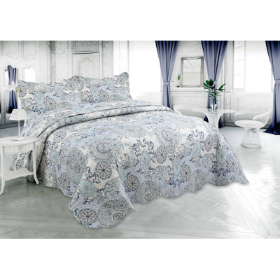 Ensemble de courtepointe 3 pièces avec douillettes matelassées Marina