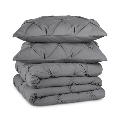 Down Alternative Pintuck Comforter Set