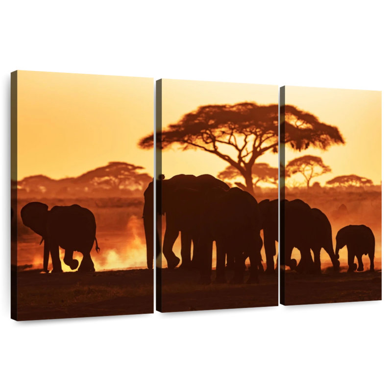 Troupeau d'éléphants à Amboseli, 42" H x 65" W