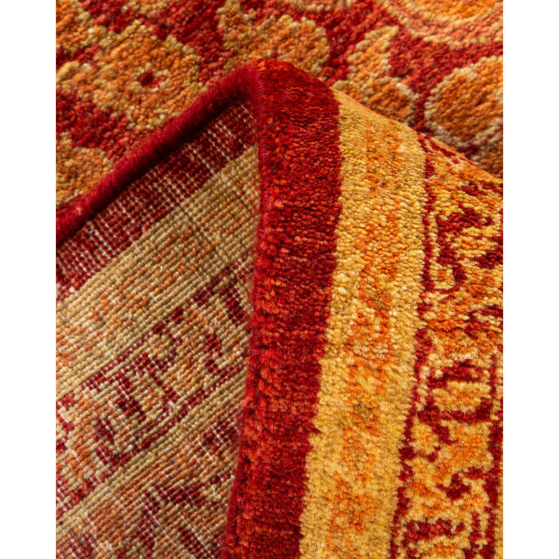 Classic One-of-a-Kind 5' 1" X 7' 7" Hand Knotted Area Rug