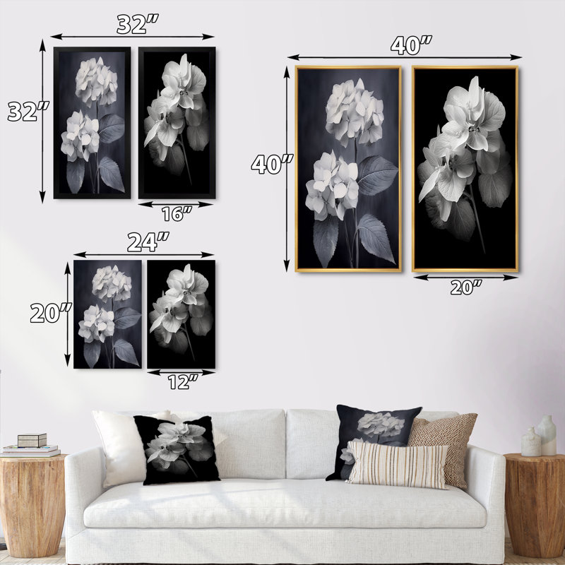 «Black White Hydrangea Blooming», 2 pièces sur toile, Toile tendue, H 40 po x l 40 po