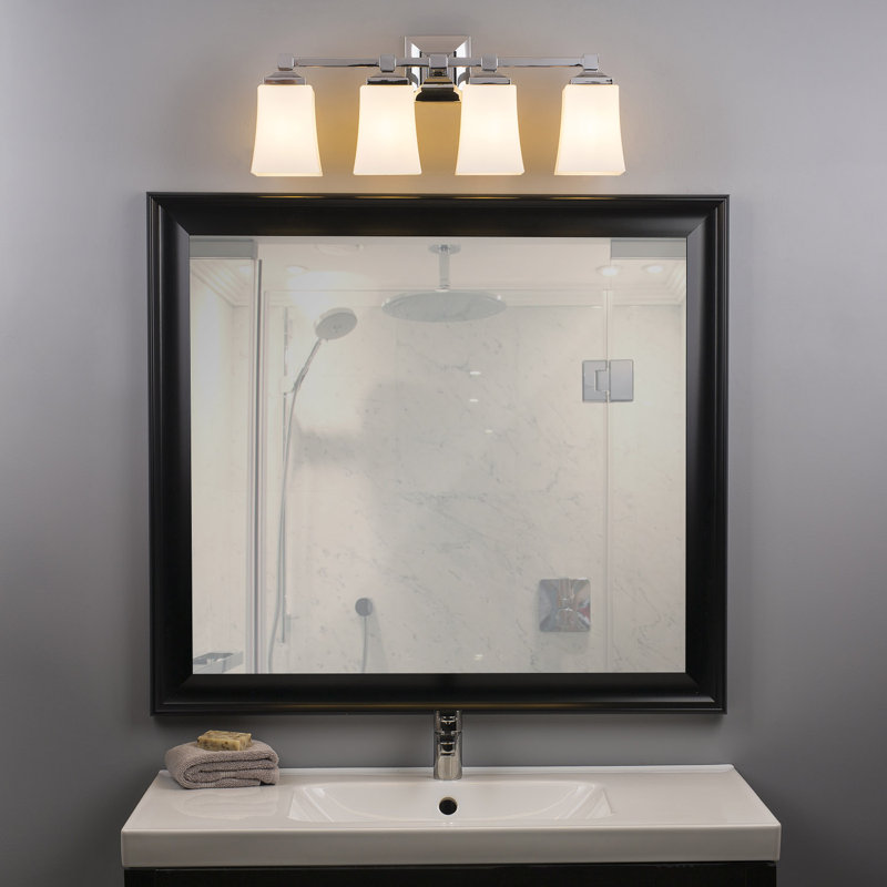 Éclairage pour meuble-lavabo 4 lumières Bembery, Chrome poli