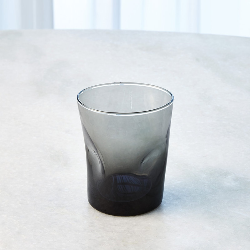 Pinched DOF Glass-Grey