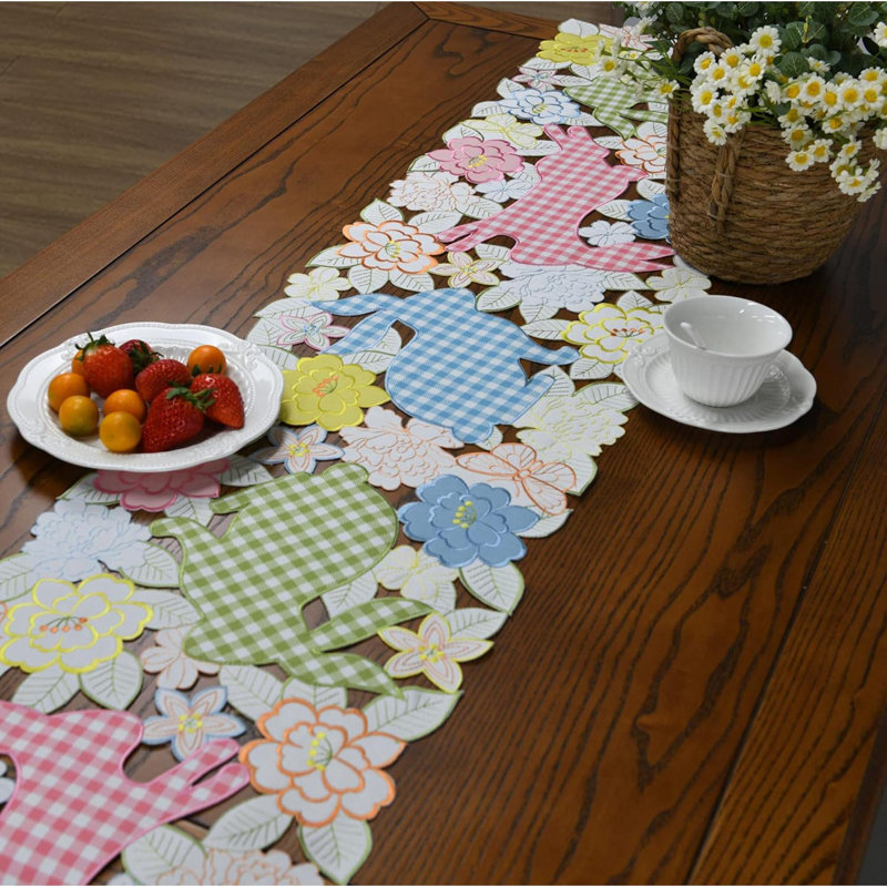 Chemin de table de Pâques long, chemin de table lapin brodé à motif écossais