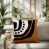 Orange brûlé / noir / blanc cassé