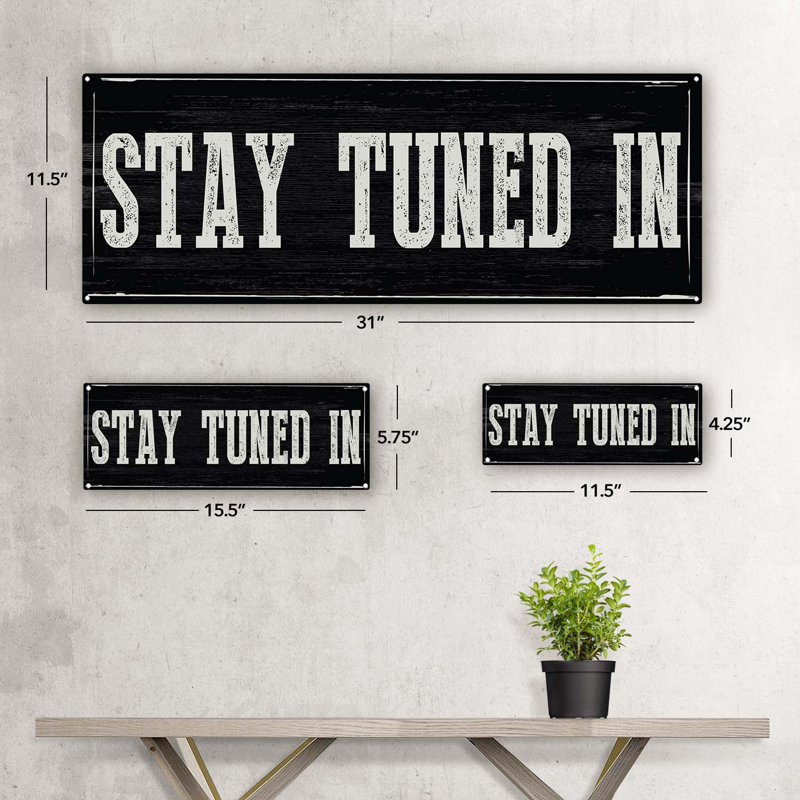 Wall Decor on Metal, 5.75" H x 15.5" W x 0.04" D