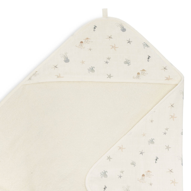 Cove Sea Life Hooded Towel with Washcloth Set