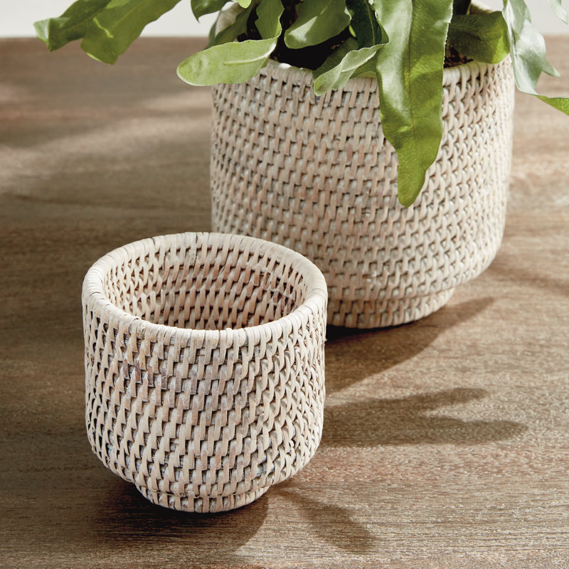 BURMA RATTAN CACHEPOTS SMALL, White