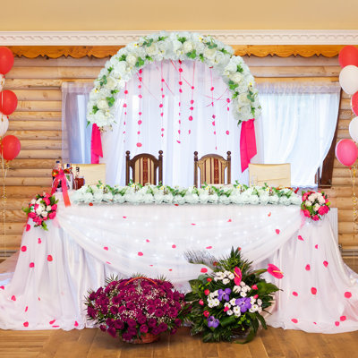 Arche de fleurs artificielles 6Pack blanc faux floraux drapeaux pivoine en soie rose arrangement réaliste en plastique pour Noël, mur de mariage romantique, décoration de signe de bienvenue
