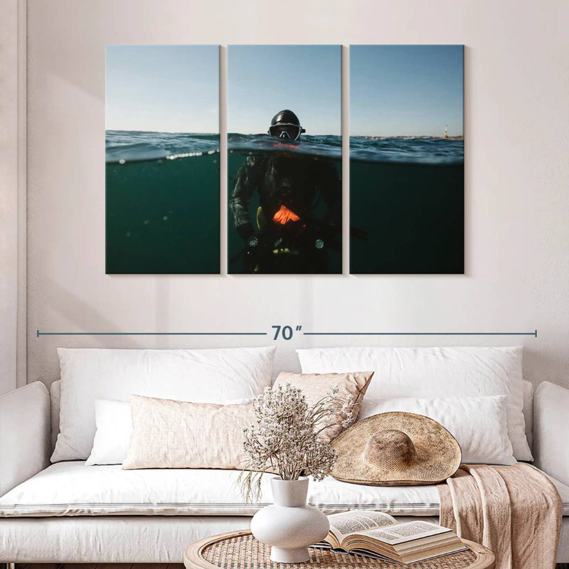 Sea Diver, 32" H x 50" W
