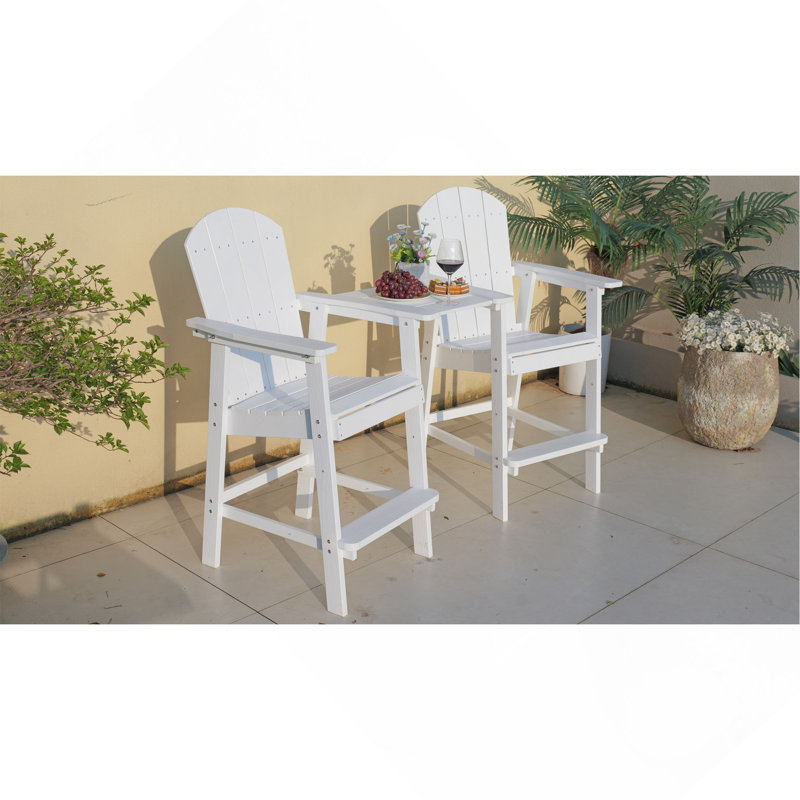 Lounge chair White color, suitable for all seasons: Outdoor lounge chair, made of sturdy material, equipped with 304 stainless steel accessories.