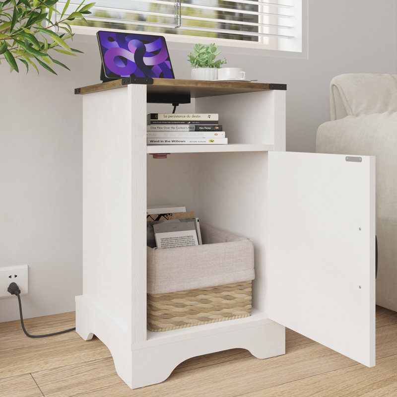Table de bout en bois rustique