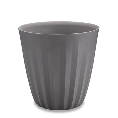 Crescent Garden Pleat Modern Round Pot Planter