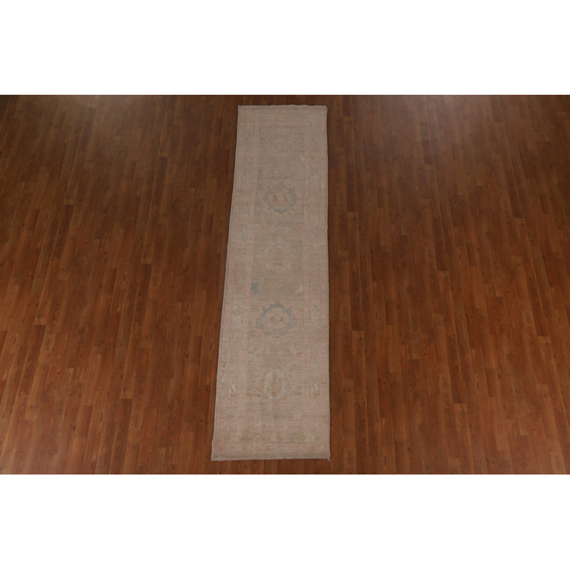 Tapis de couloir unique en laine noué à la main de style nouvel âge 2 pi 6 po x 9 pi 8 po Oushak