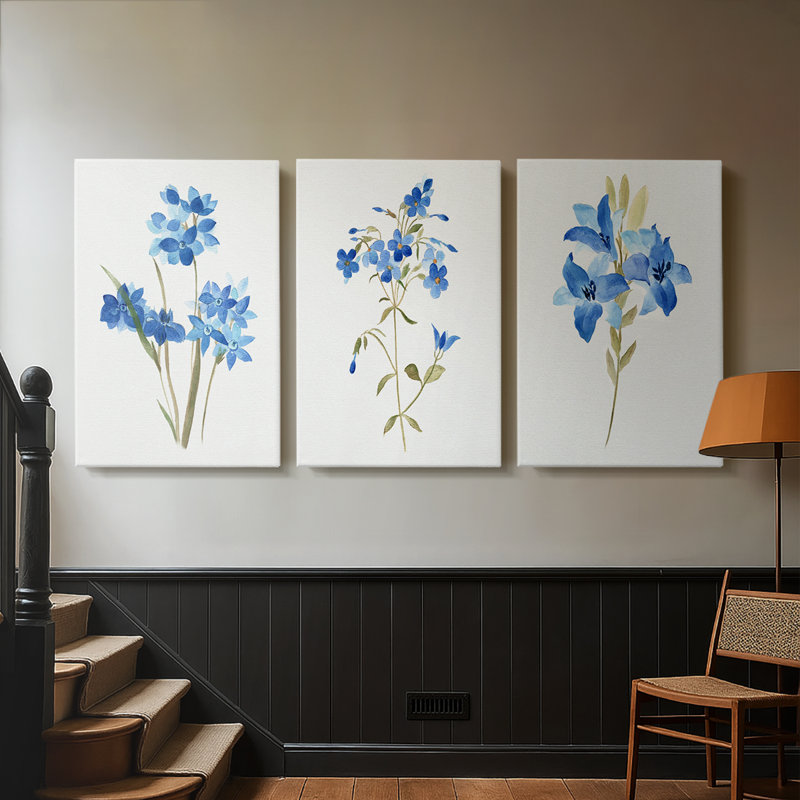 «Blue Blossom Botanical I», toile tendue sur mesure - 3 pièces, H 18 po x l 36 po
