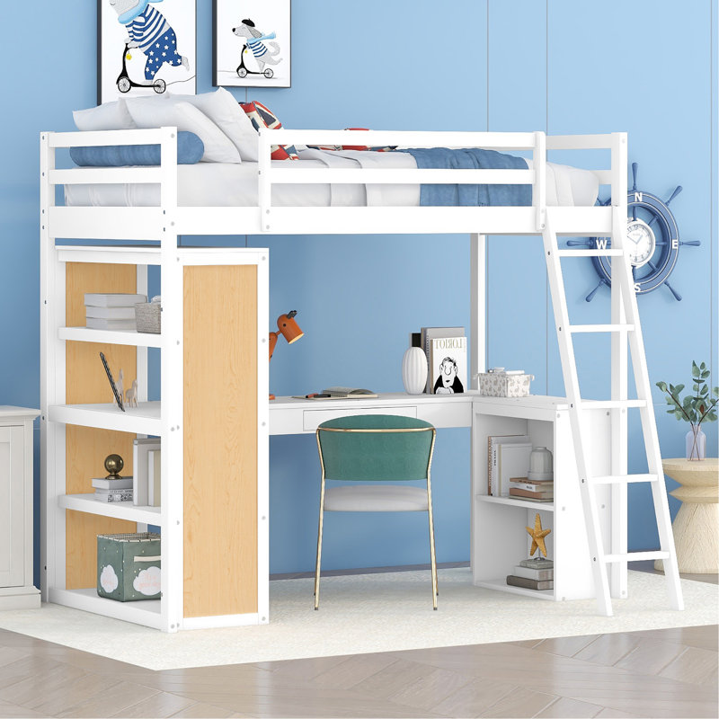 Lit mezzanine avec échelle, tablettes et bureau