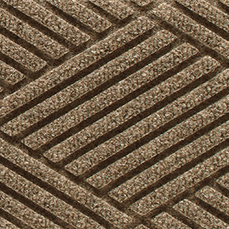 Ensemble de 4 marches d'escalier intérieur / extérieur 8,5 po x 30 po WaterHog® Diamonds, Chameau