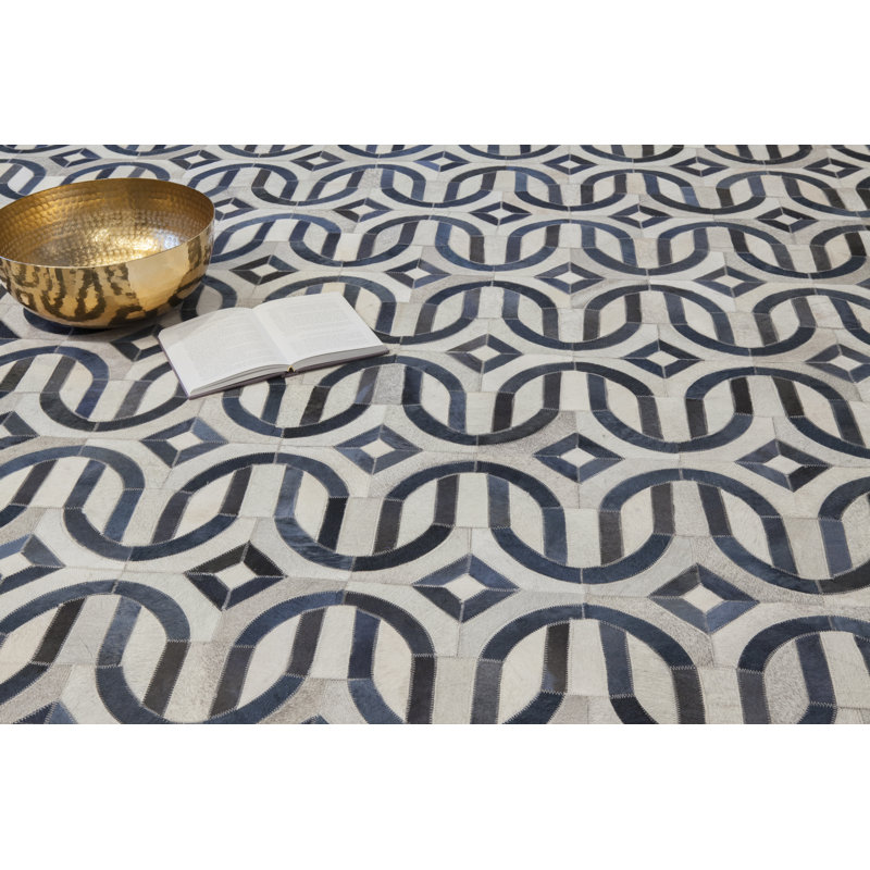 Natural Hide Cowhide Geometric Area Rug, Rectangle 5' x 8'