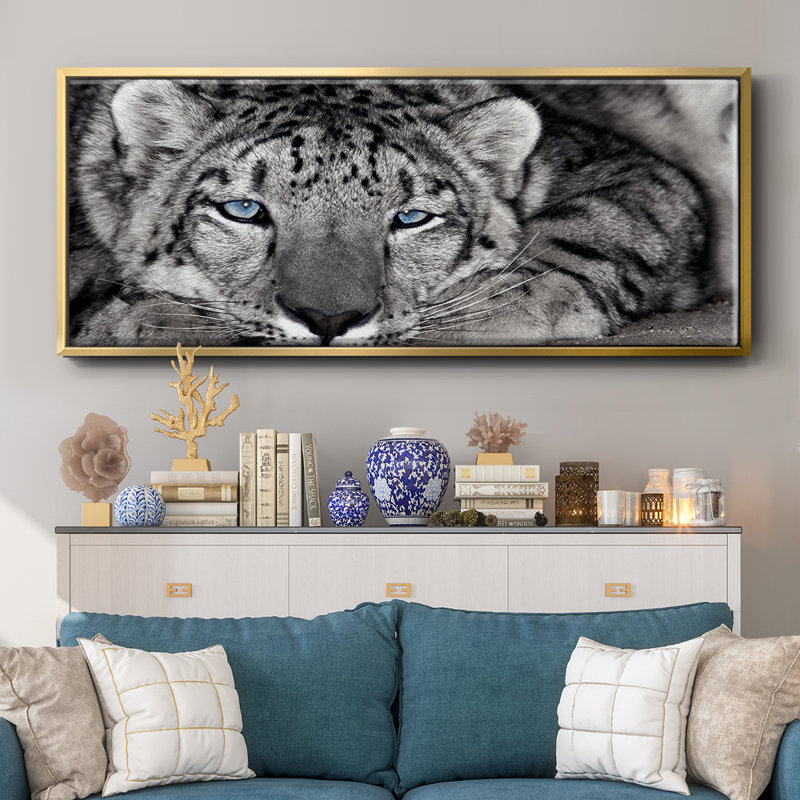 Snow Leopard Sanctuary - toile encadrée, H 20 po x l 50 po