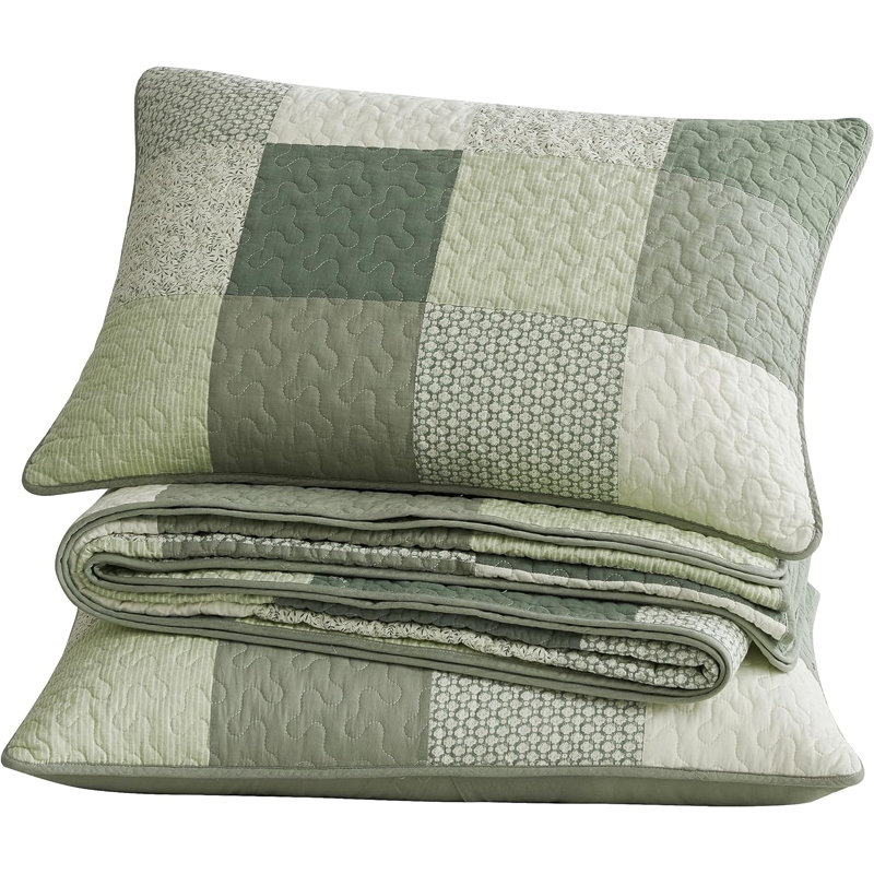 Twin Green Floral Patchwork Cotton Quilt Set