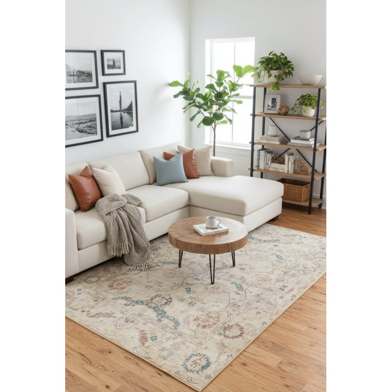 Tapis Lucille, Rectangle 7 pi 7 po x 10 pi 10 po
