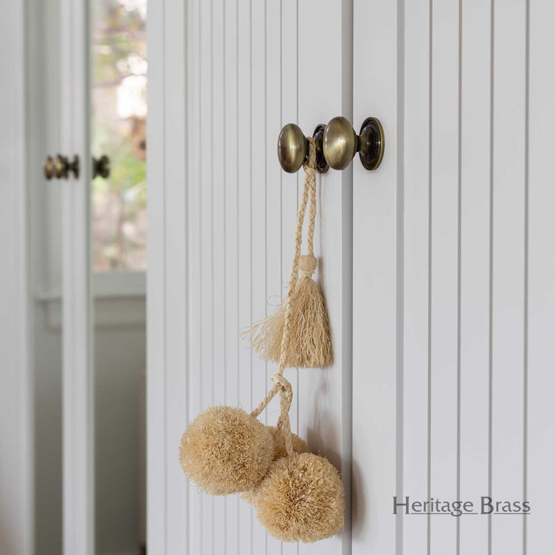 Heritage Brass Heritage Cabinet Knob Round Design, Antique Brass, 3.3cm H x 3.8cm W x 3.8cm D