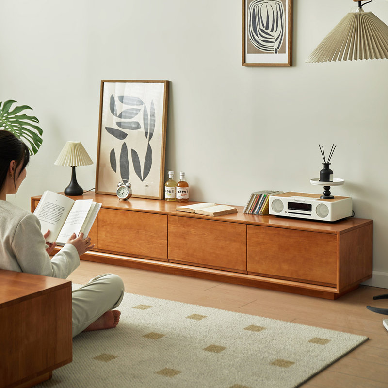 Console de télévision à profil bas en bois massif avec quatre grands tiroirs de rangement coulissants