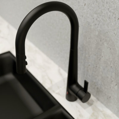 Keeney Belanger Pull Down Touchless Kitchen Faucet