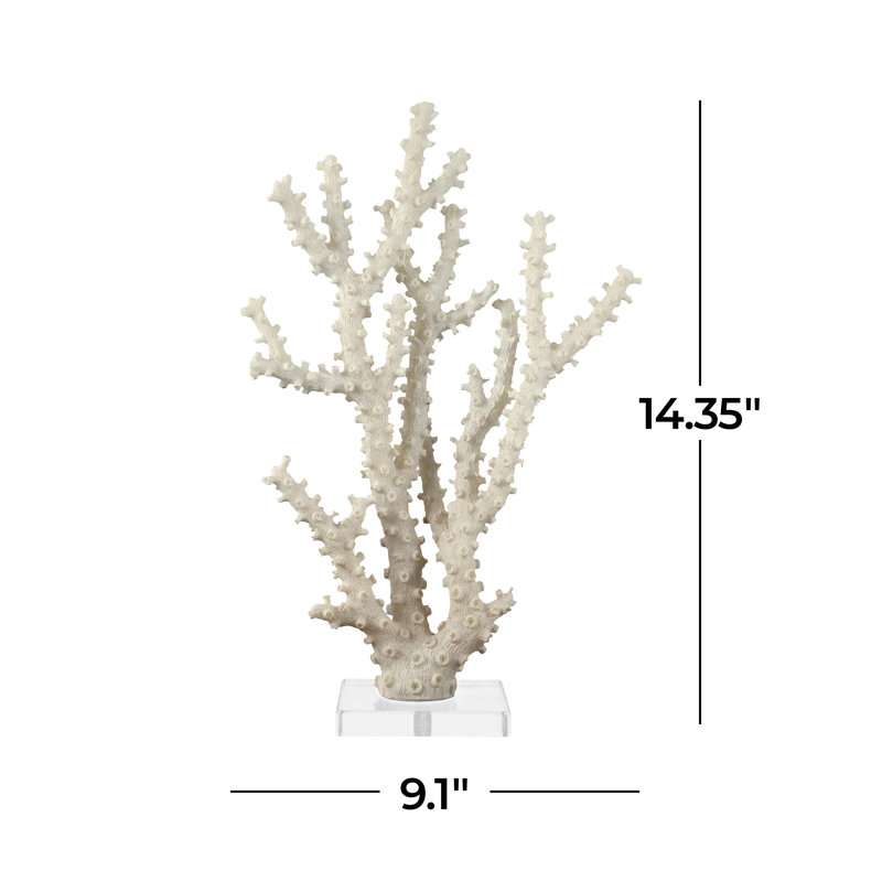 Sculpture Watchet corail en polystone crème avec base en acrylique transparent