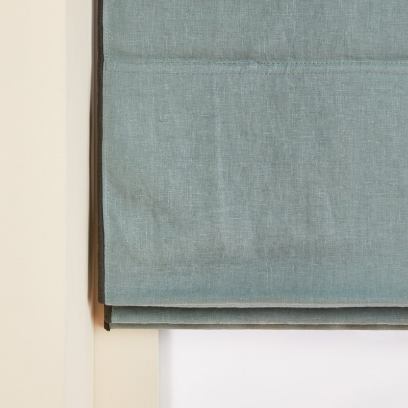 Carlina Blackout, 220 cm L x 150 cm W, Light Green