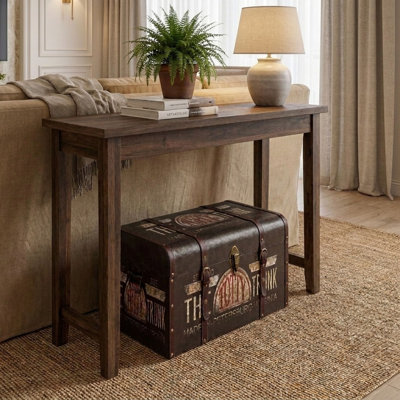 Grand coffre de rangement décoratif avec découpage rétro, détails en cuir et en métal