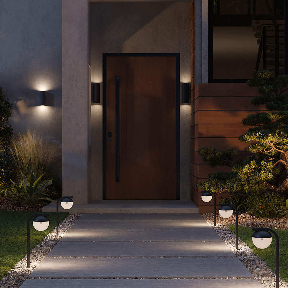 Silo 2-Light Outdoor Armed Sconce, Black