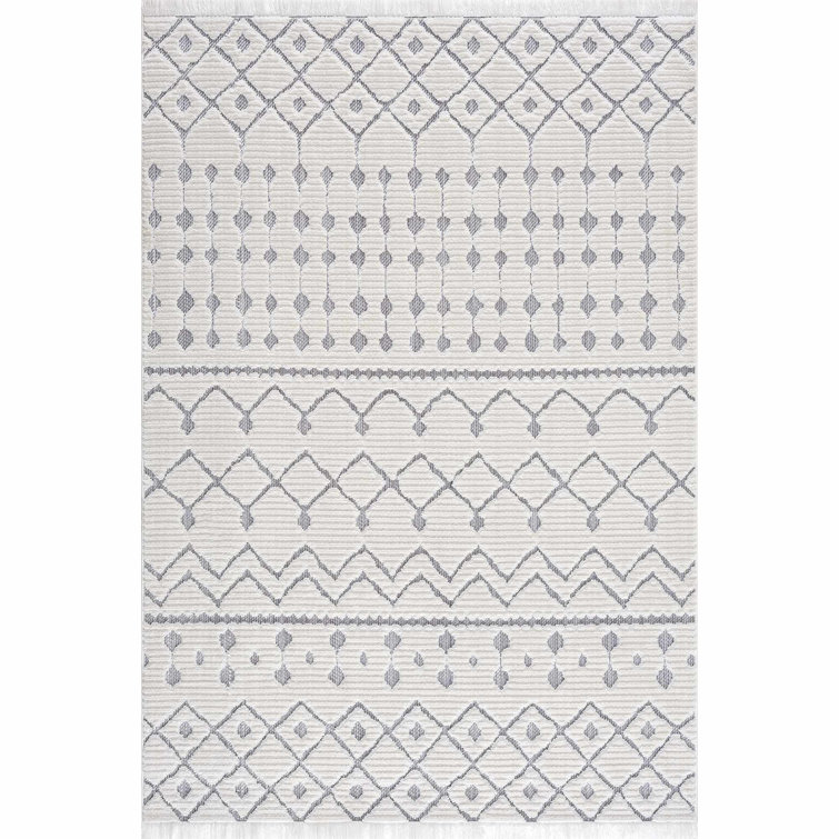 Bayyinah Farmhouse Moroccan White Area Rug
