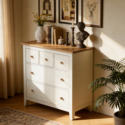 5 Drawer Dressser With Solid Wood Knobs