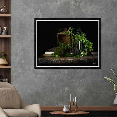 Floral Stillife II par Tim Klein - Photographie avec cadre