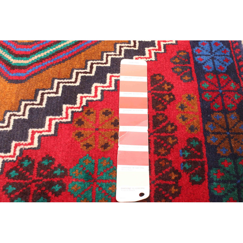 Tapis rouge Teimani 2 pi 9 po x 5 pi 1 po